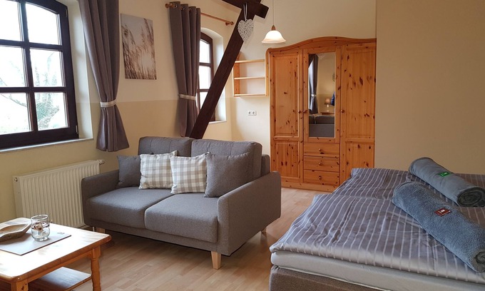 Steffenshagen Apartment | Vacation-Rest - Nature - Baltic Sea - Family business!