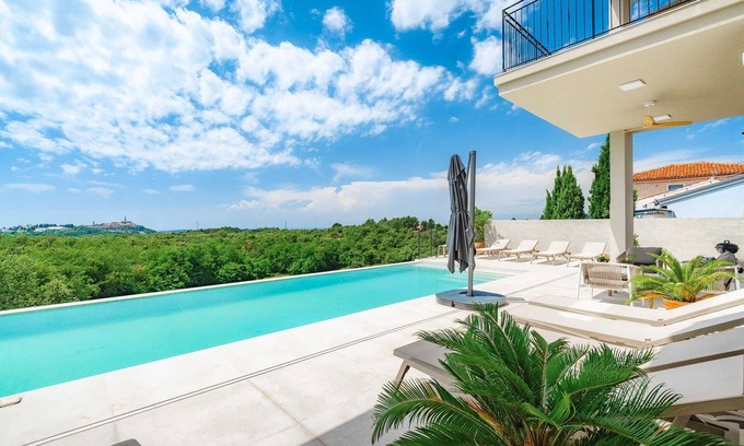 Bibali Villa | Vacay Villa Palazzo with heated pool