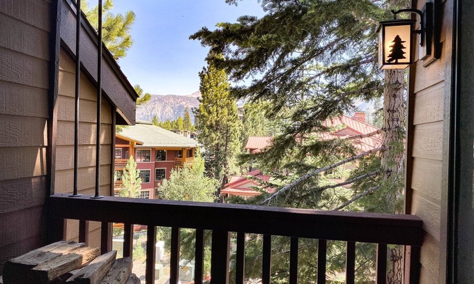 Mammoth Lakes Hotel | Val D'Isere