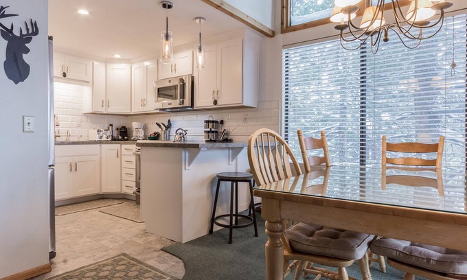 Mammoth Lakes Condo | Val d'lsere 21