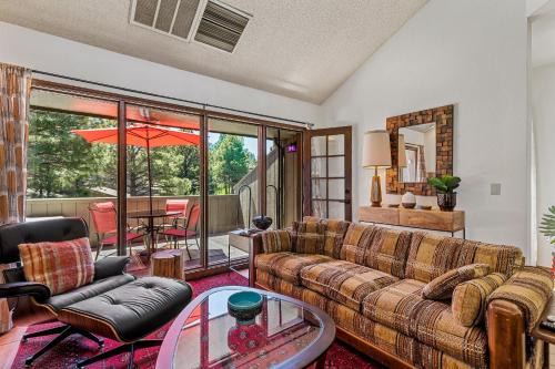 Flagstaff House | Valley View #240