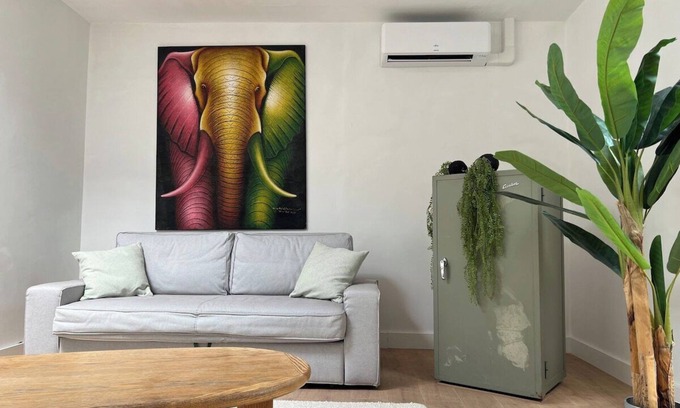 Stratum Apartment | Vaulted Legacy Apartment in Eindhoven