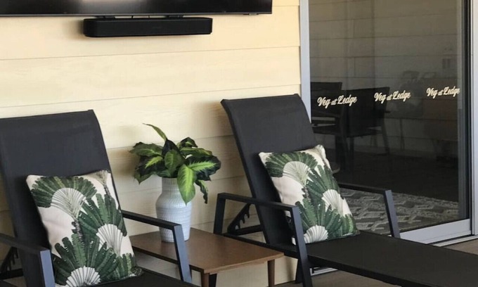 Ledge Point House | Veg at Ledge in total comfort & relaxation