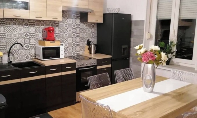 Auboue Apartment | Very nice f2 apartment