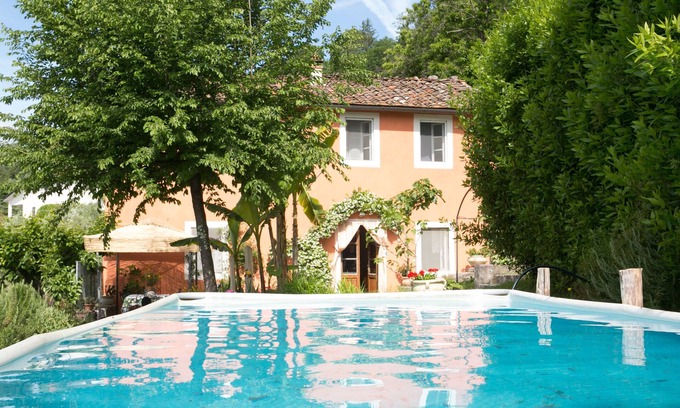 Gignano di Brancoli Villa | Very private villa, pool, 12 km to Lucca, walk to restaurant, amazing views