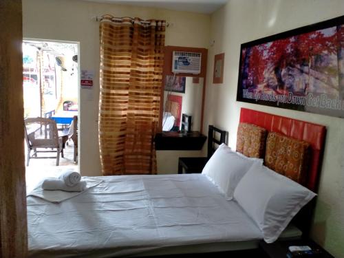 Laoag Apartment | VF Riton Apartelle anex