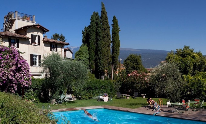 Bogliaco Apartment | VG ATTICO Near the lake with POOL -100 mt from the beach pool