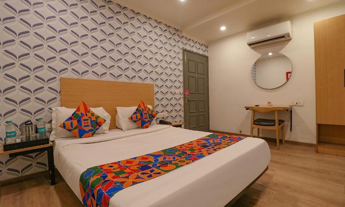 Chhatarpur Hotel | Via Chattarpur Enclave - Opposite Tivoli Garden