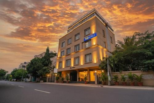 Yerawada Hotel | Via Shree Haree Residency - Nr Mazda Garden View