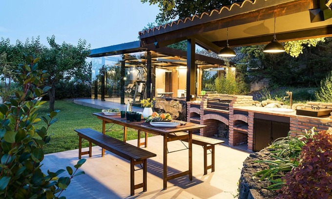 Viagrande Villa | Viagrande - Holiday Villa Rental with private swimming pool in East Sicily