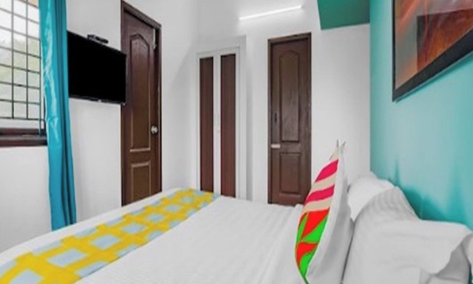 Kanathur Hotel | Vibrant stay