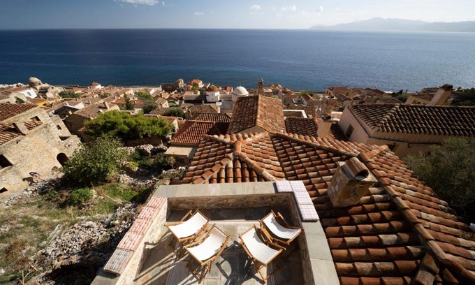 Monemvasia Villa | Victoria's House in Monemvasia Castle