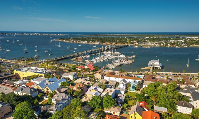 Old Town Bed & Breakfast | Victorian House Bed & Breakfast