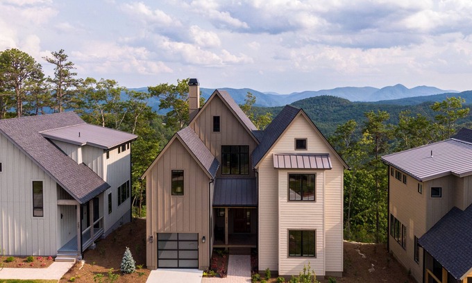 Deep Gap House | Views of Fortune at Blue Ridge Mountain Club-4BD/4.5BA, Views!