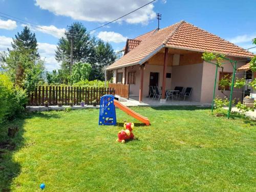 Pirot House | Vikendica i apartman HS