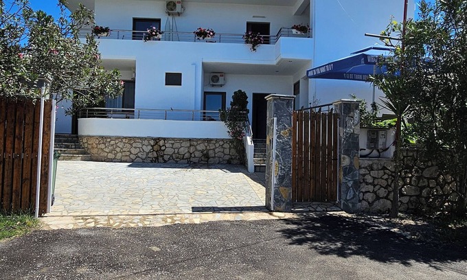 Ksamil Apartment | Vila Malo