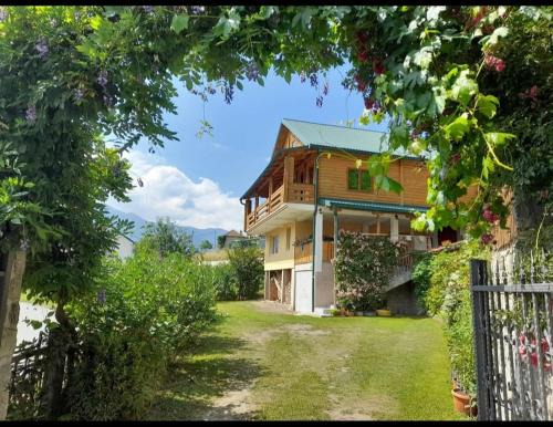 Kolasin Municipality House | Vila Omeragic