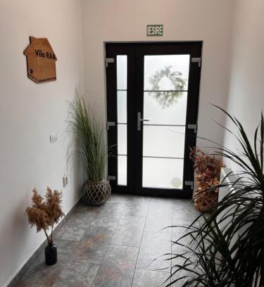 Husi Apartment | Vila RAA Huși