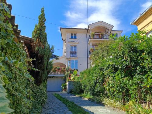 Vranje House | Vila Sentić