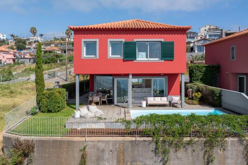 Calheta Villa | Vila Venusta Tranquility and Views in Calheta