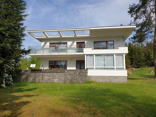 Kozarovice Villa | Vilas & Wellness Resort Orlík
