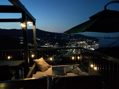 Atami House | Villa 熱海 SUI