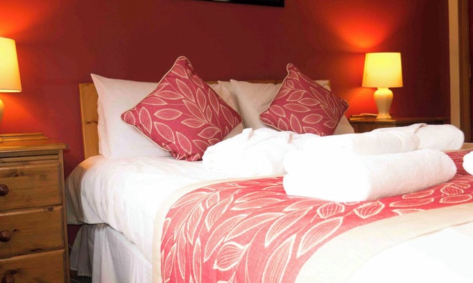 Pittenweem Villa | Villa 11, 3 Bedrooms, Sleeps 8, with Leisure Club Access