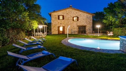 Piandimeleto Villa | Villa Agostini 10, Emma Villas