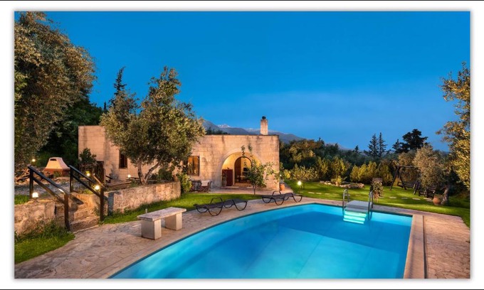 Maza Villa | Villa Aloni
