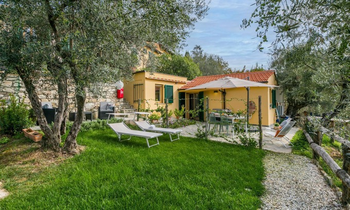 Sesto Fiorentino House | Villa Anna by Interhome