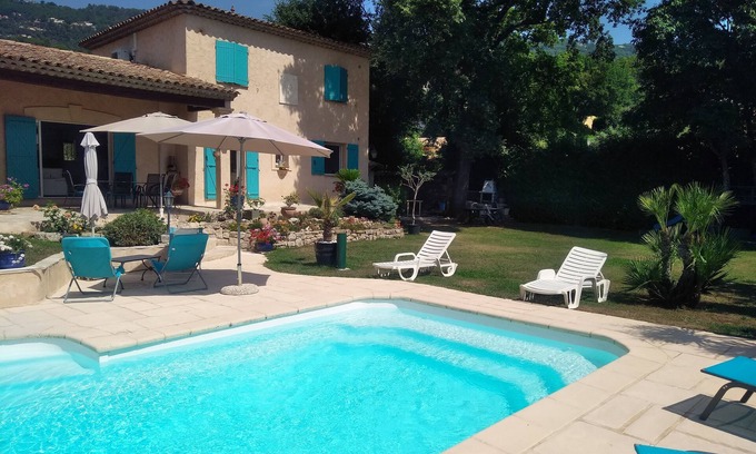 Peymeinade Villa | villa any comfort on closed ground raised with swimming pool 8x4m