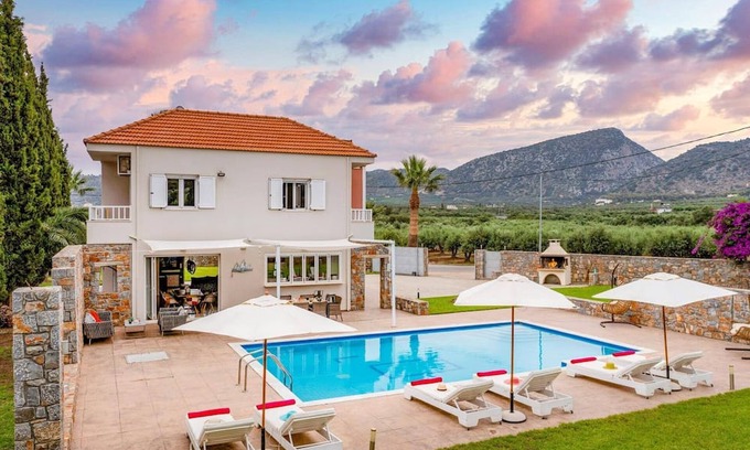 Sissi Villa | Villa Argi by Villa Plus