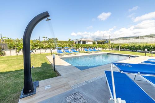 Piana Calzata House | Villa Arvilla with Private POOL