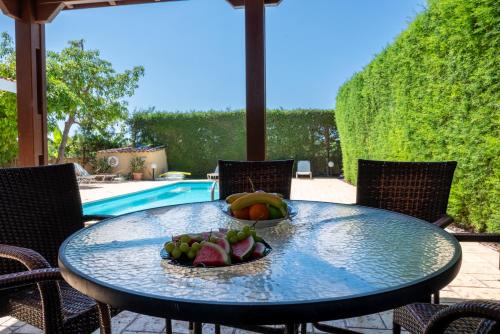 Peyia Town Villa | Villa Aspasia in Peyia, Private Pool & 3 Ensuite Bedrooms