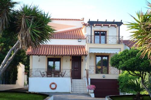 Koutsoupia House | VILLA BELLA LOUKISIA
