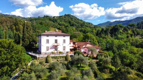 Pieve Fosciana Bed & Breakfast | Villa Belvedere