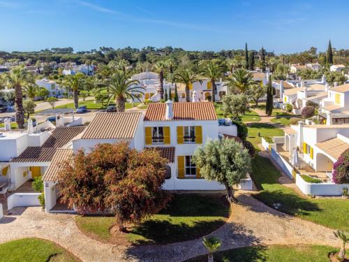 Aldeia do Golfe Villa | Villa Bougainvilla - Vilamoura - Pool - Free wifi - Air con
