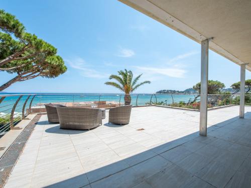 Cavaliere Villa | Villa Cabanon by Interhome