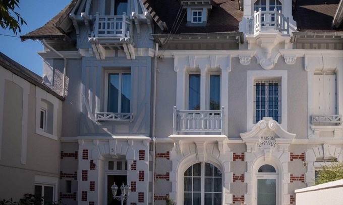 Cabourg Villa | VILLA CABOURG center, beautifully renovated, garden, wifi, jacuzzi