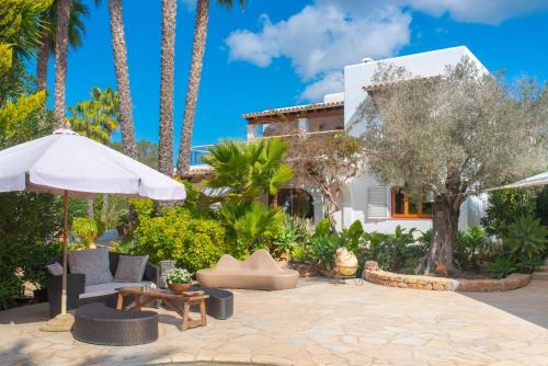 Sant Carles de Peralta Villa | Villa Can Carmen