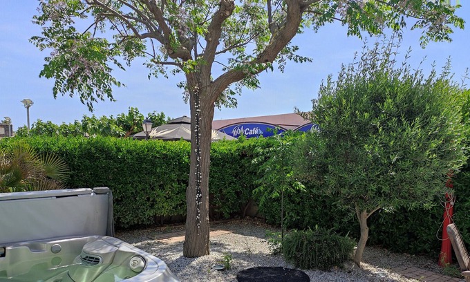 Naturist Village Villa | Villa Cap d'Agde naturisme, 2 bedrooms, 4 persons