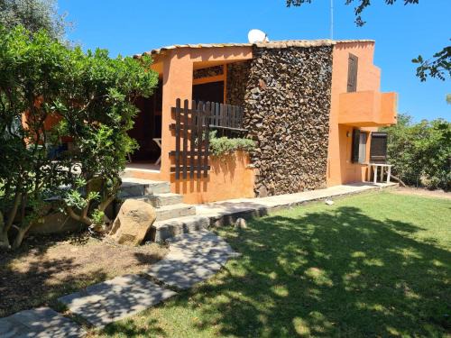 Villaggio Mandorli House | Villa caposchiera a 500 metri dal mare