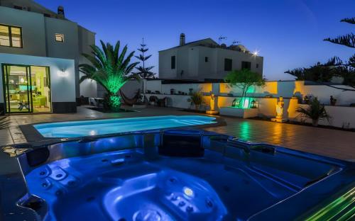 Playa Blanca Villa | Villa Casa Aloe Vera