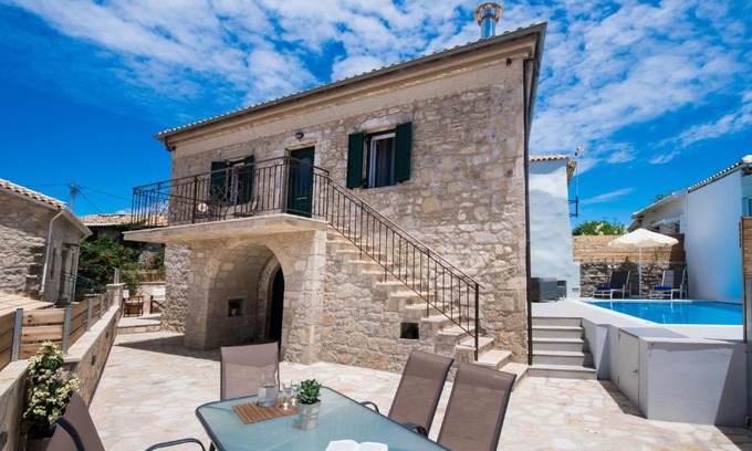 Spanokhorion Villa | Villa Charonia