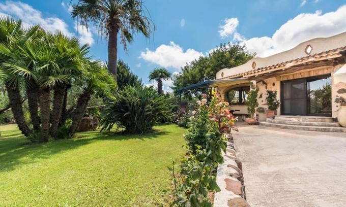 Orosei Villa | villa con immenso giardino