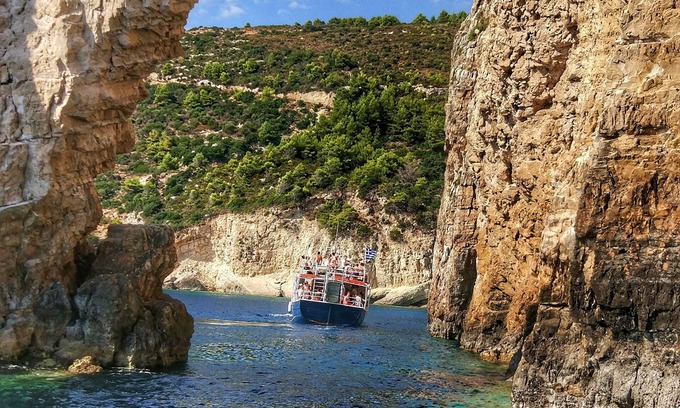 Xirokastello House | Villa Contessa