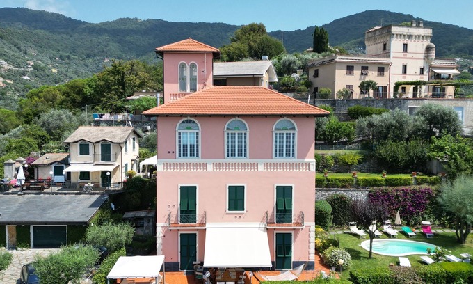 Recco Villa | "Villa degli Ulivi" - 19th century Villa with private pool and sea view