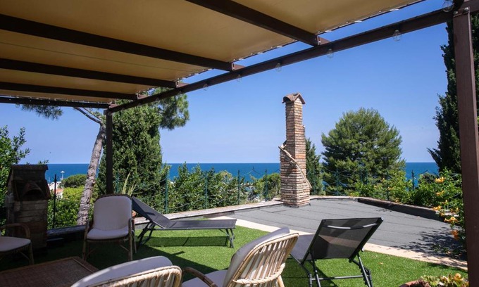 Numana Apartment | VILLA DEL MARE - Numana, meravigliosa villa a 100mt dal mare