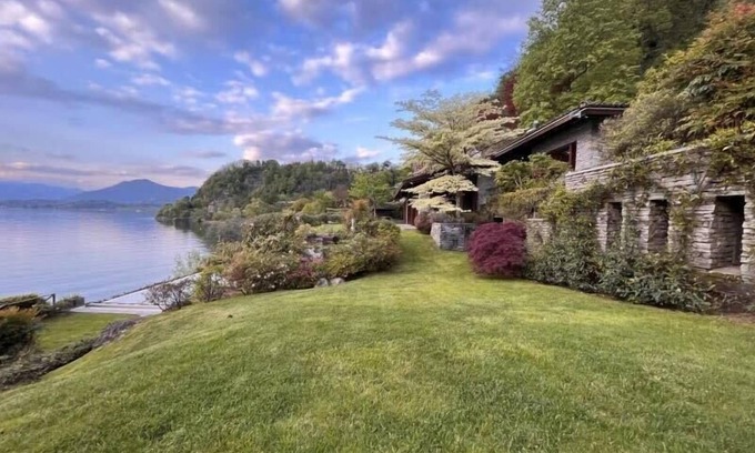 Ispra Villa | VILLA DELLA FELICITA