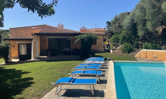 Punta De Su Turrione Villa | Villa Di Canio